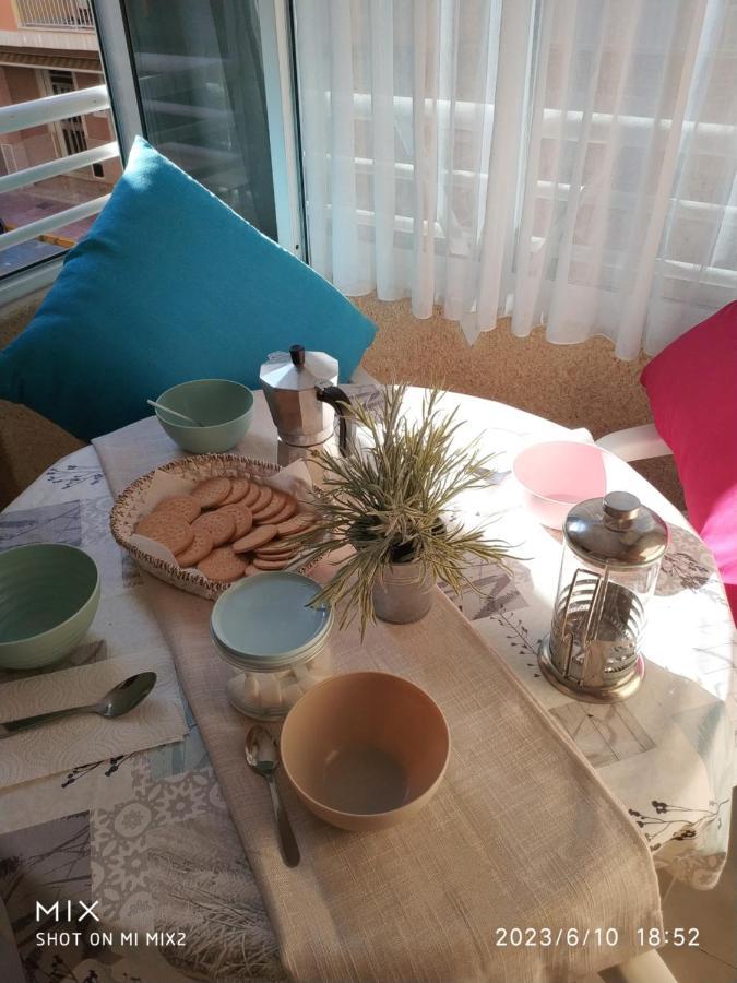 Pink Catia Coqueto Piso Playa Del Cura Apartment Торевиеха Екстериор снимка