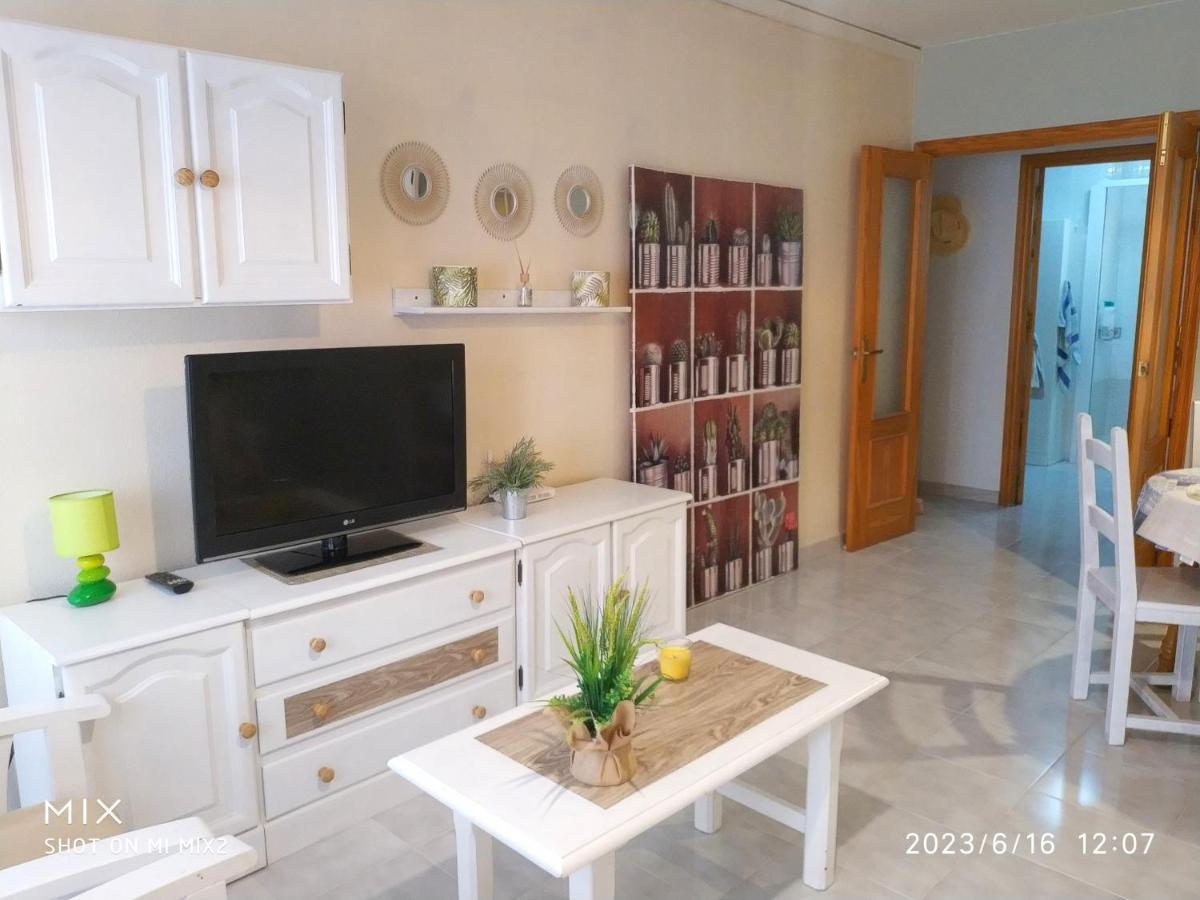 Pink Catia Coqueto Piso Playa Del Cura Apartment Торевиеха Екстериор снимка